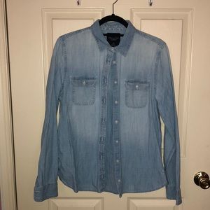 AE Denim Chambray button down